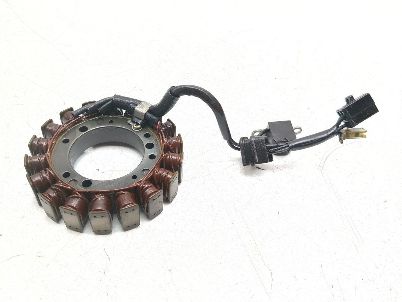 98-04 Suzuki VL1500 intruder LC Stator Magneto Generator 32101