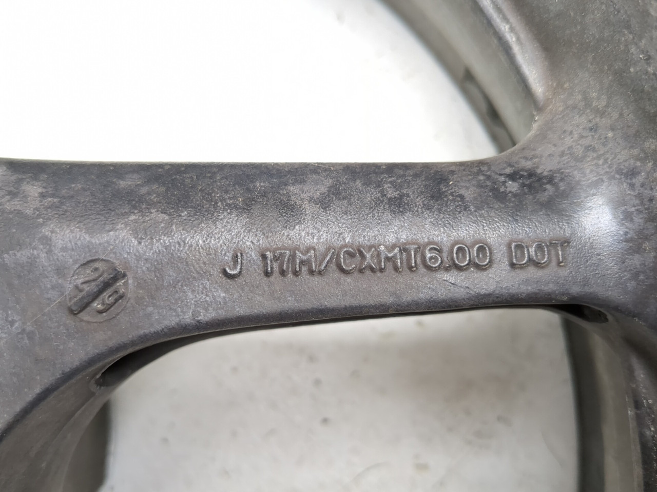 触媒ストレート YZF-R1 5VY 2004-06 04-06 Yamaha YZF R1 YZF-R1 Rear Wheel Rim 17X6.00 STRAIGHT 5VY