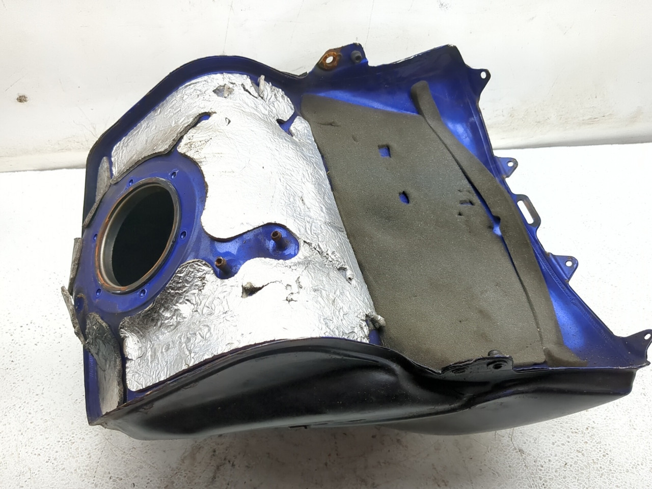 04-06 Yamaha YZF R1 YZF-R1 Gas Fuel Tank - Sun Coast Cycle Sports
