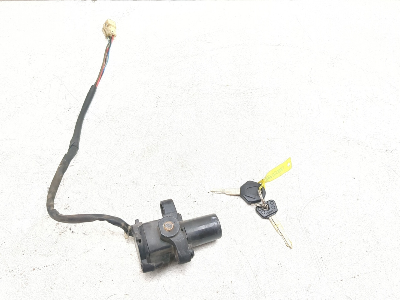 04-06 Yamaha YZF R1 YZF-R1 Ignition Switch with Key Set 5VY-82501