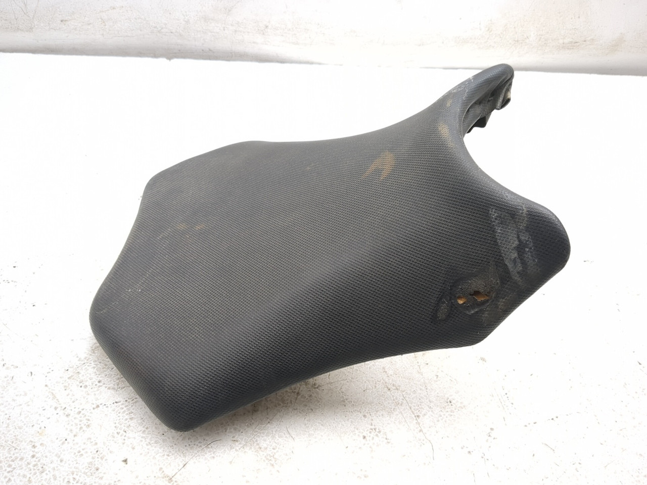 04-06 Yamaha YZF R1 YZF-R1 Front Driver Seat 53066-0168 - Sun 04-06 Yamaha YZF R1 YZF-R1 Front Driver Seat 53066-0168 - Sun