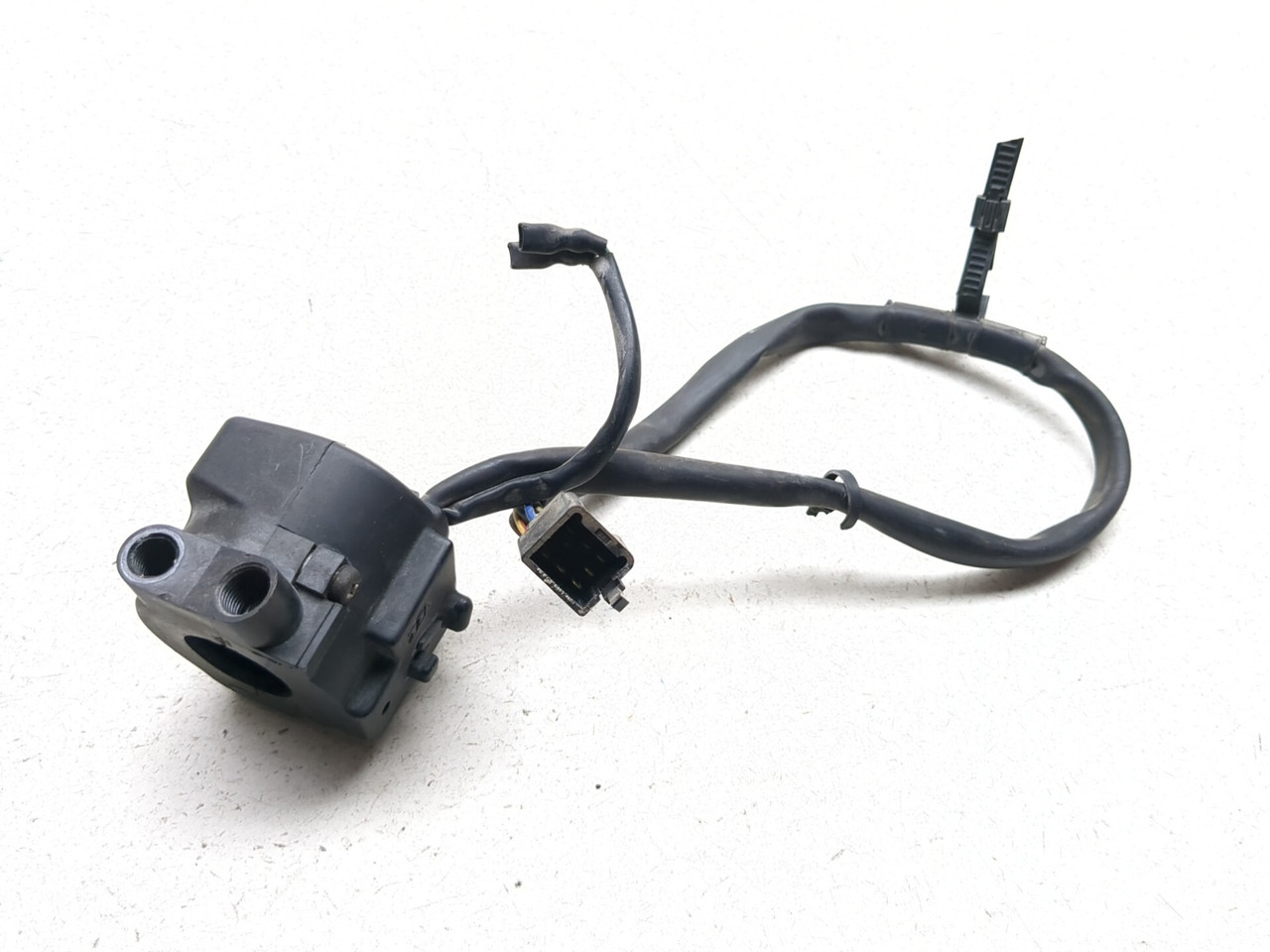 @_＠様 01-06 Honda CBR 600 F4i Front Right Handlebar Switch Button Toggle