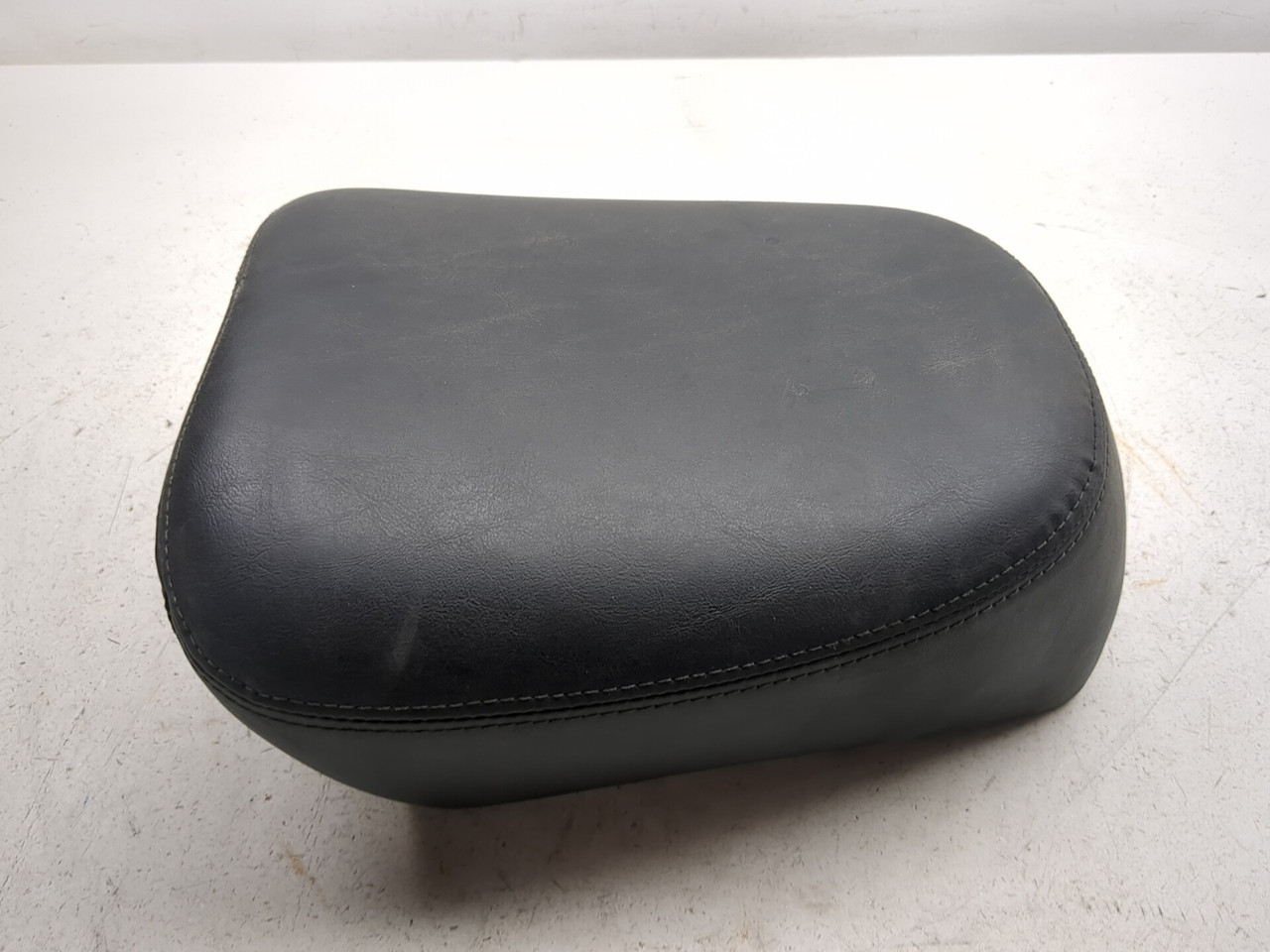 オーダー専用 97-07 Honda Shadow Spirit VT1100C Rear Passenger Seat 77300-MAA