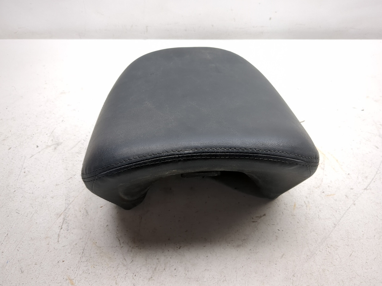 97-07 Honda Shadow Spirit VT1100C Rear Passenger Seat 77300-MAA