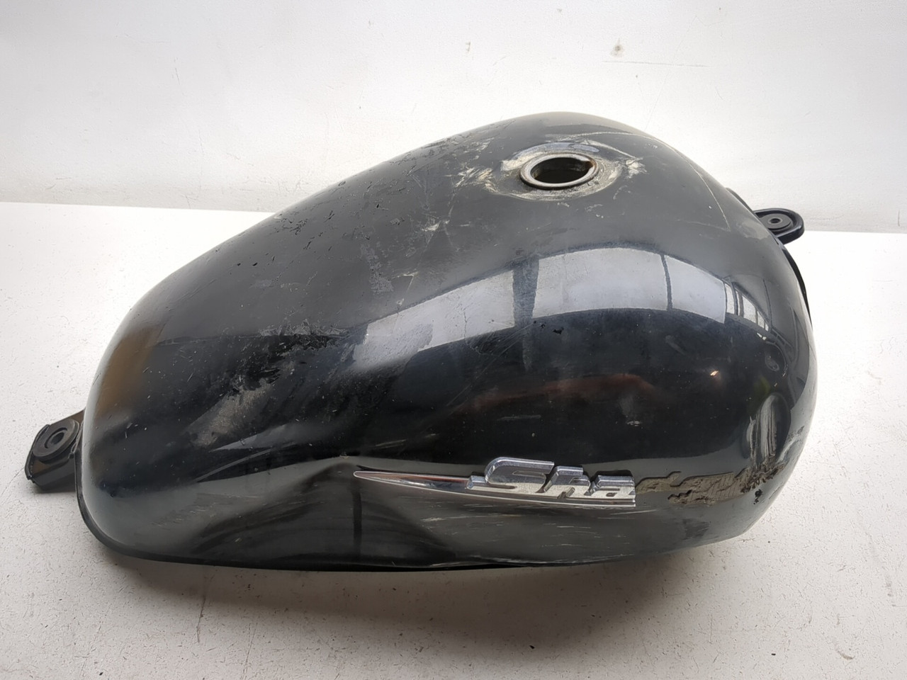 97-07 Honda Shadow Spirit VT1100C Gas Fuel Tank 17520-MBH-R20ZA