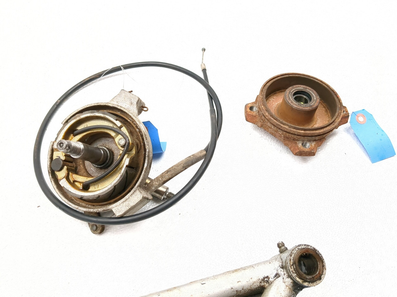 03-07 Polaris Predator 90 Right Suspension Brake Hub Lower A-Arm
