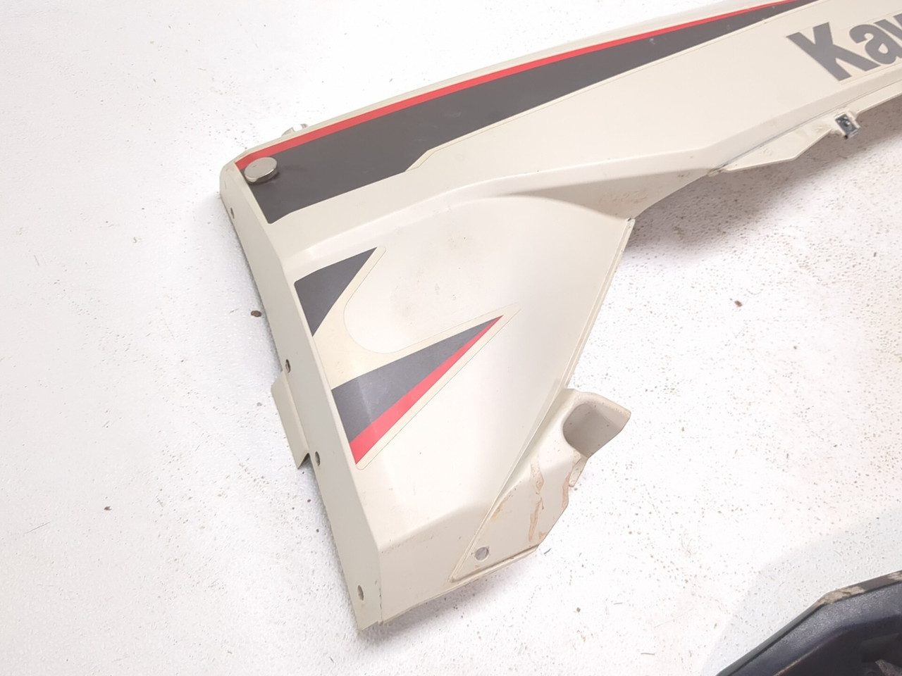 20-26 Kawasaki KRX KRF Teryx 1000 Rear Left Fender Panel 35023