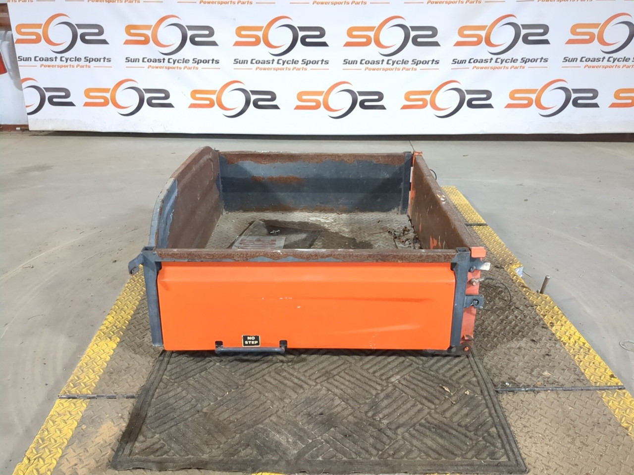 08-21 Kubota RTV 500 RTV500 4X4 Rear Cargo Bed Assembly K7311 08-21 Kubota RTV 500 RTV500 4X4 Rear Cargo Bed Assembly K7311