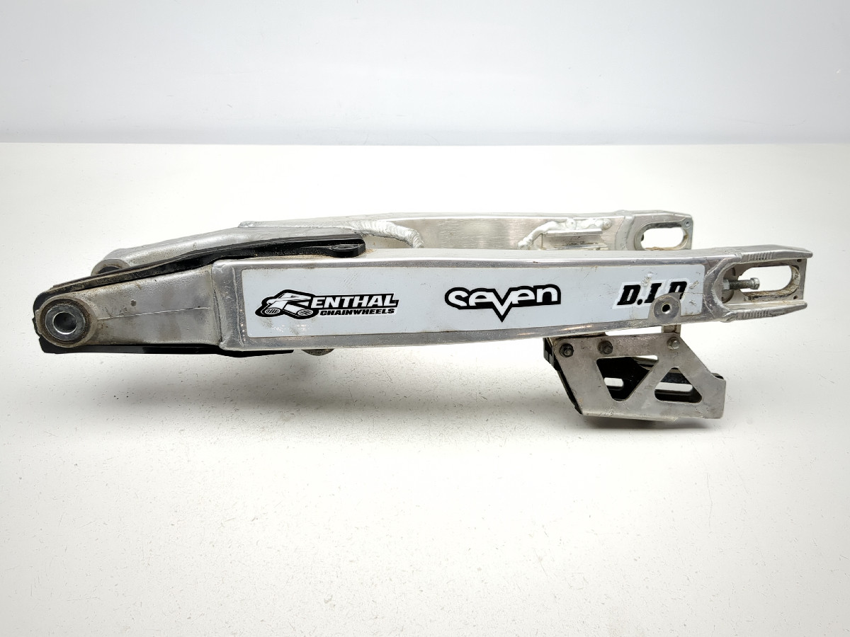 15-17 Suzuki RMZ 450 RM-Z450 Rear Wheel Swingarm Frame - Sun Coast