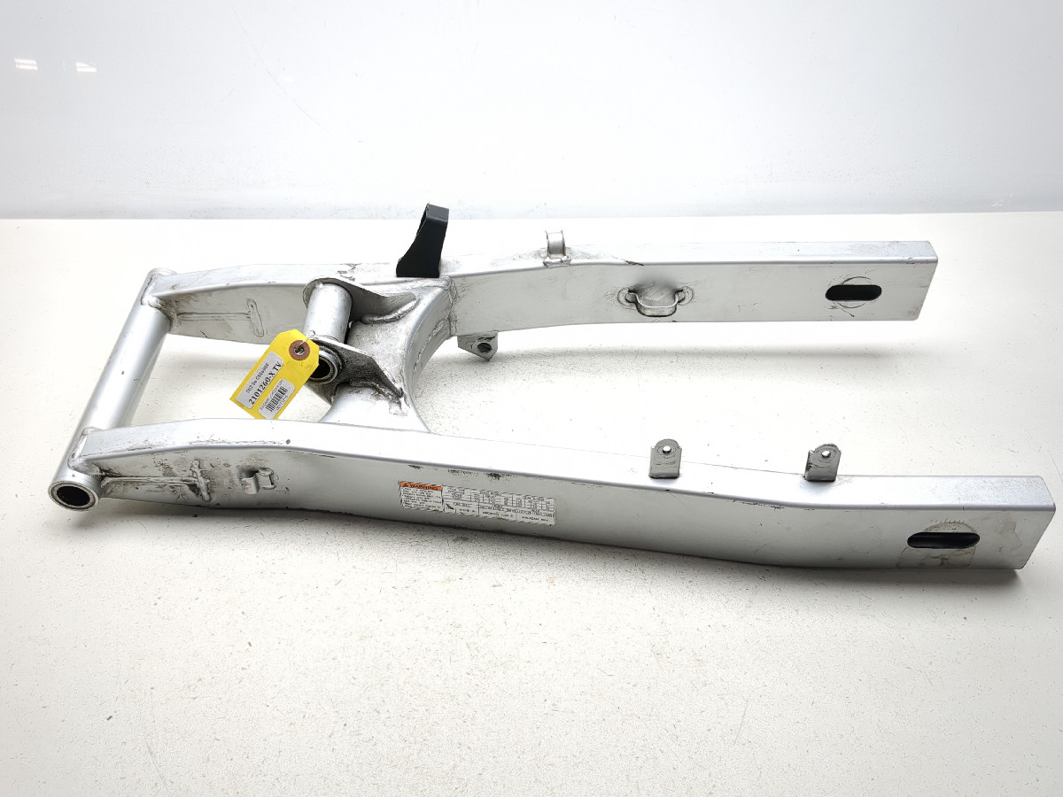98-06 Suzuki Katana GSX 600 750 Rear Wheel Swingarm Frame - Sun