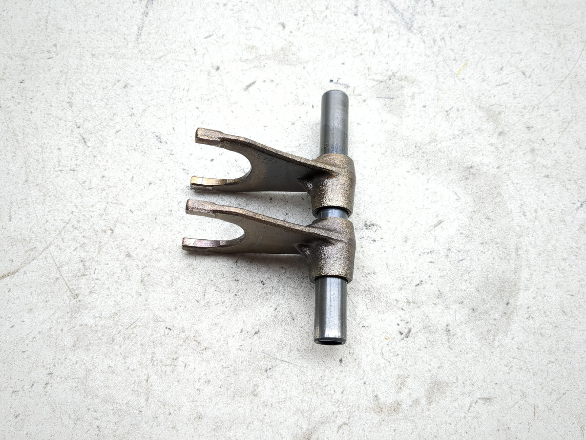01-03 Suzuki GSXR 600 750 Shifter Fork B - Sun Coast Cycle Sports