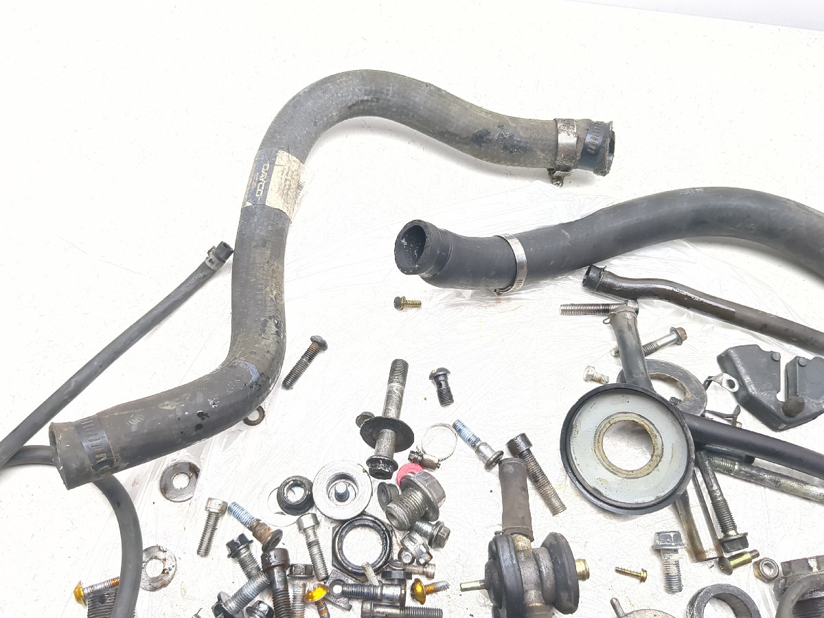 01-03 Suzuki GSXR 600 750 Parts Master Hardware Axle Swing Cush