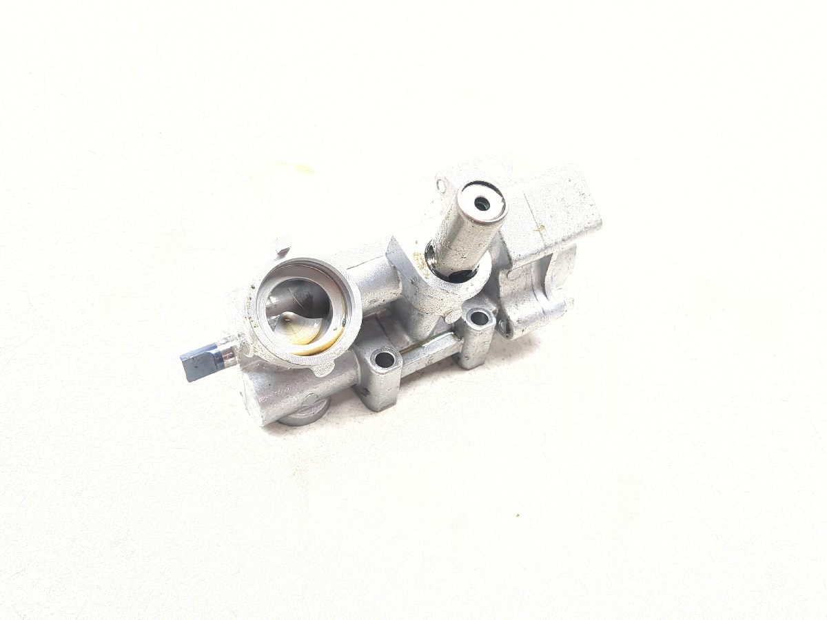 スズキ 純正 GSX-R 600 750 エンジンオイルポンプ 11-25 Suzuki GSXR 600 750 Engine Motor Oil Pump - Sun Coast Cycle
