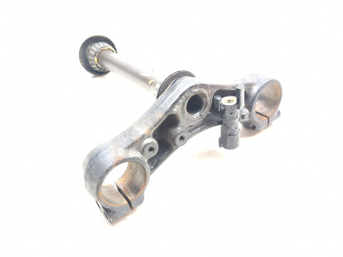 91-93 Suzuki GSX1100 G GSX 1100 Bottom Lower Triple Tree Steering