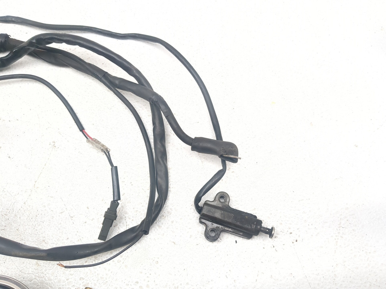 03-05 Suzuki SV1000 Harness with Horn Temp Sensor and Kickstand