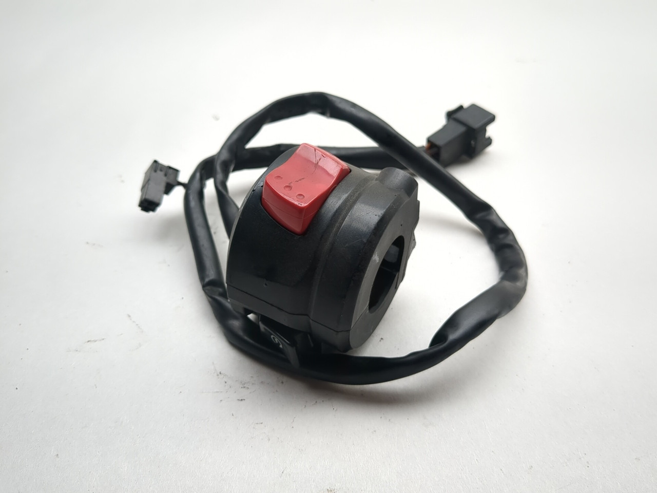 07-11 Suzuki V Strom DL650 Front Right Handlebar Switch Button