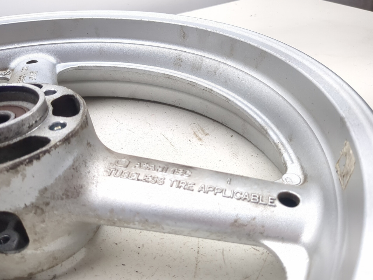 98-06 Suzuki Katana GSX 600 750 17X3.50 Front Wheel Rim STRAIGHT