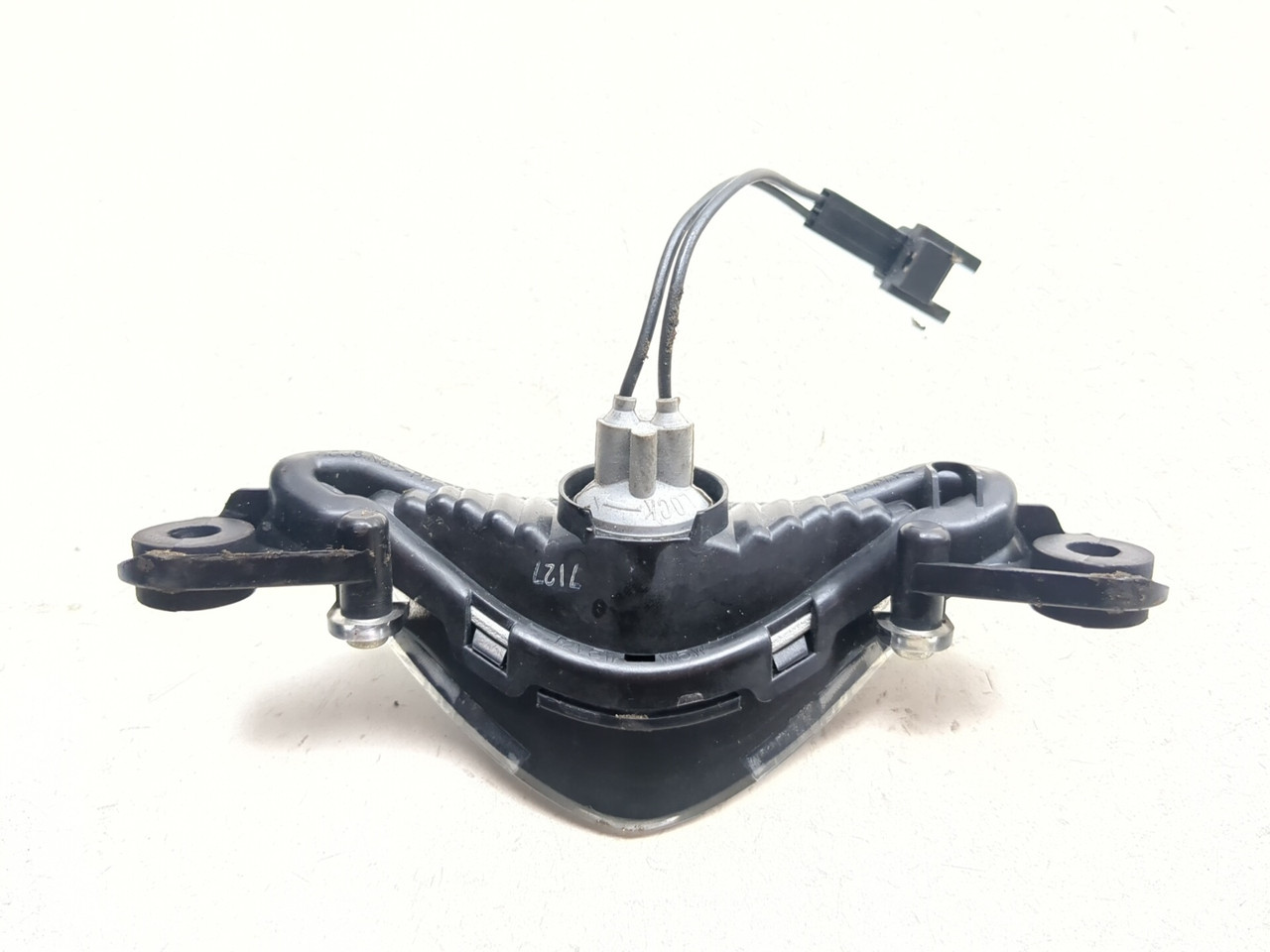 07 08 Suzuki GSXR 1000 Front Position Central V-Shaped Headlight