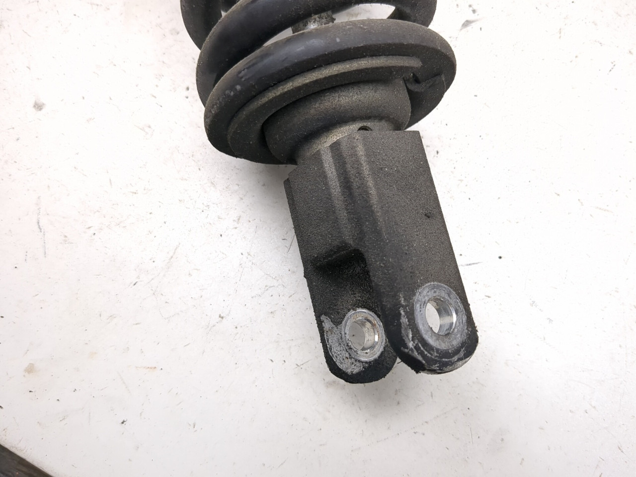 99-07 Suzuki Hayabusa GSX1300R Rear Shock Absorber 62100-24F00