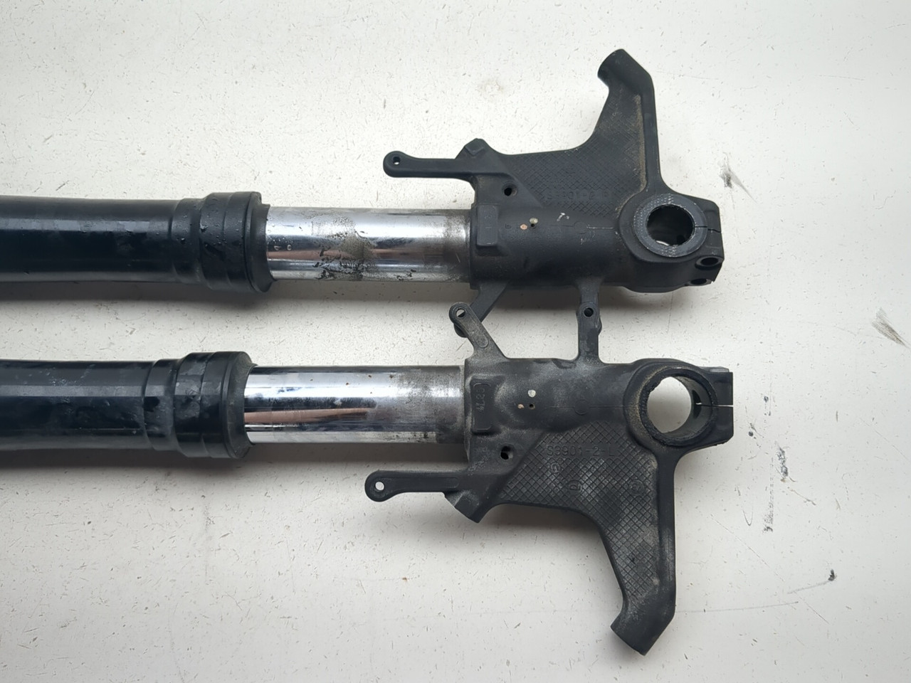 09-16 Suzuki GSXR 1000 Front Left Right Fork Suspension Tubes