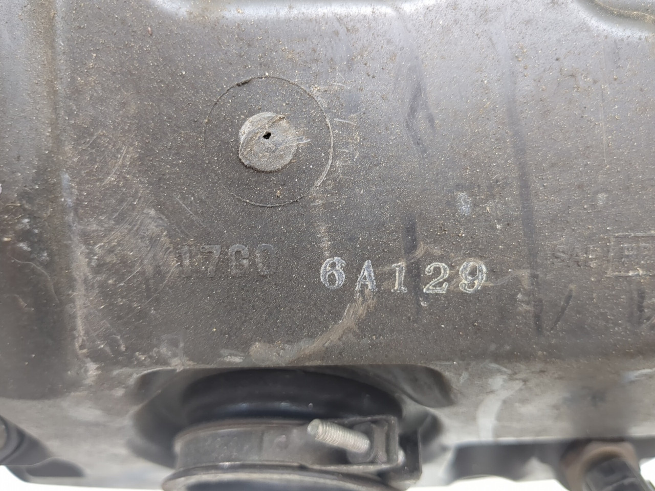 03-08 Suzuki SV650 Airbox Cleaner Intake Assembly 13700-17G00