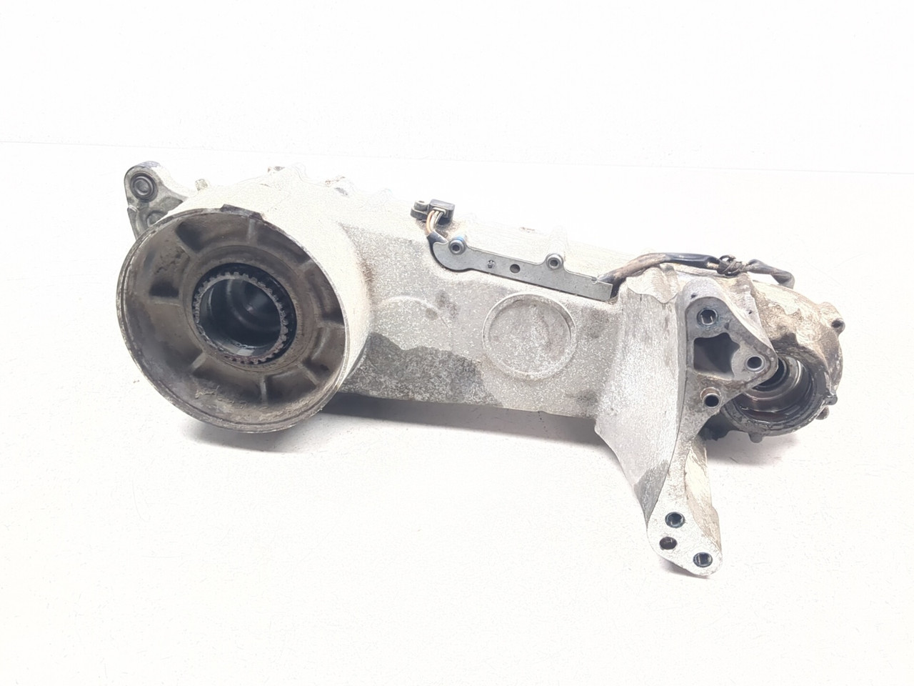 ナイン 03-12 Suzuki Burgman AN650 Rear Final Drive Swingarm Assembly