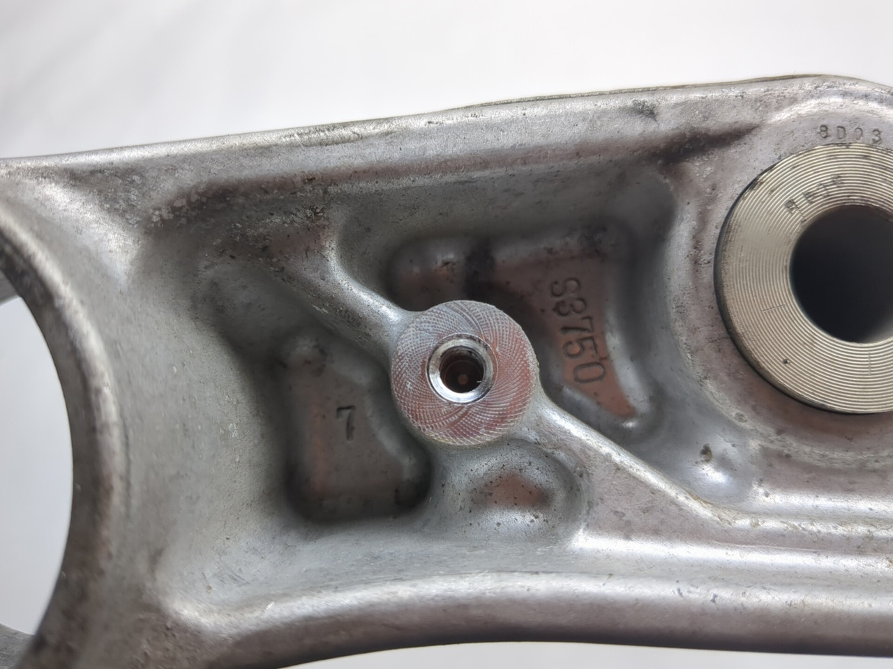 08-10 Suzuki GSXR 600 750 Front Lower Triple Tree Yoke Stem Clamp