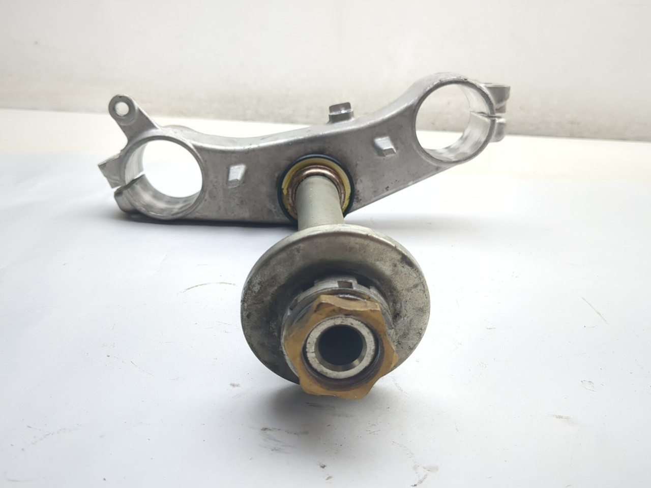 08-10 Suzuki GSXR 600 750 Front Lower Triple Tree Yoke Stem Clamp