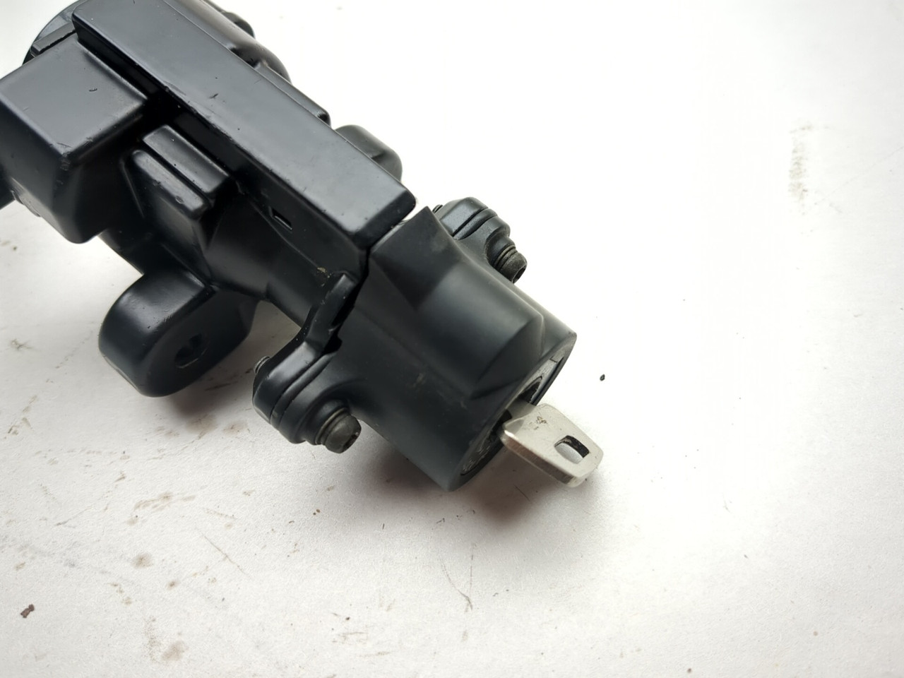 05-06 Suzuki GSXR1000 Ignition Lock Set 37101-40821 - Sun Coast