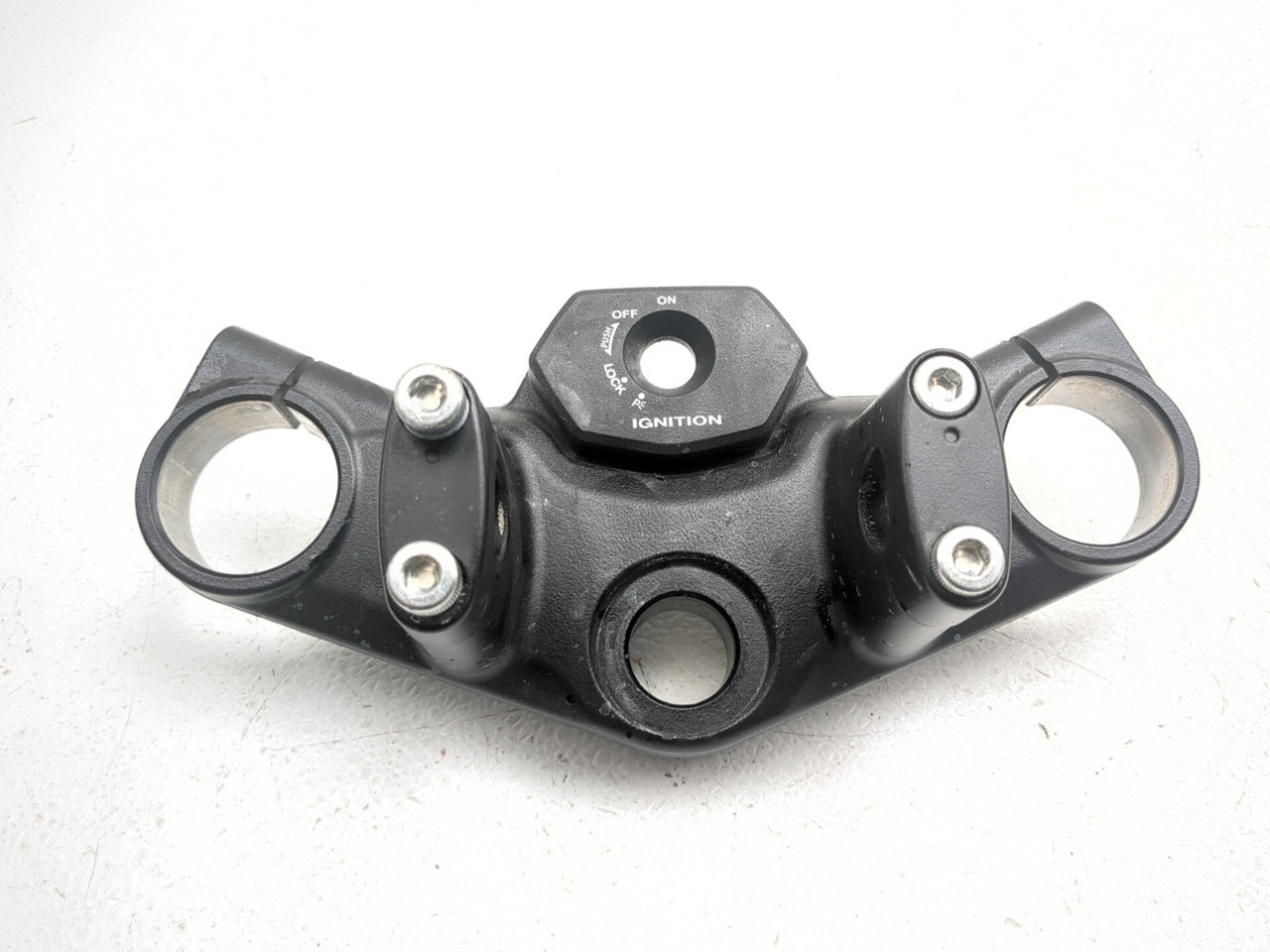 ② 17-25 Suzuki DL650 Front Upper Triple Tree Top Yoke Stem Clamp