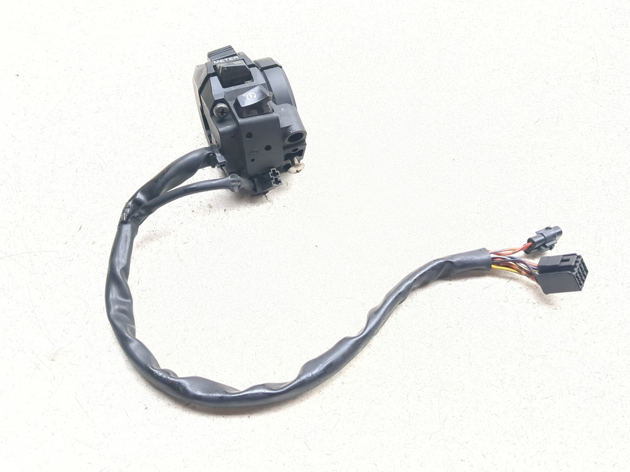 Switch right ブラック 11-25 Suzuki GSXR 600 750 Right Handlebar Switch Button Controller
