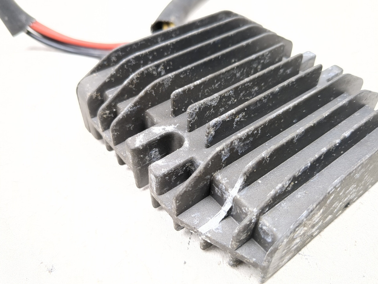06 07 Suzuki GSXR 750 Voltage Regulator Rectifier - Sun Coast