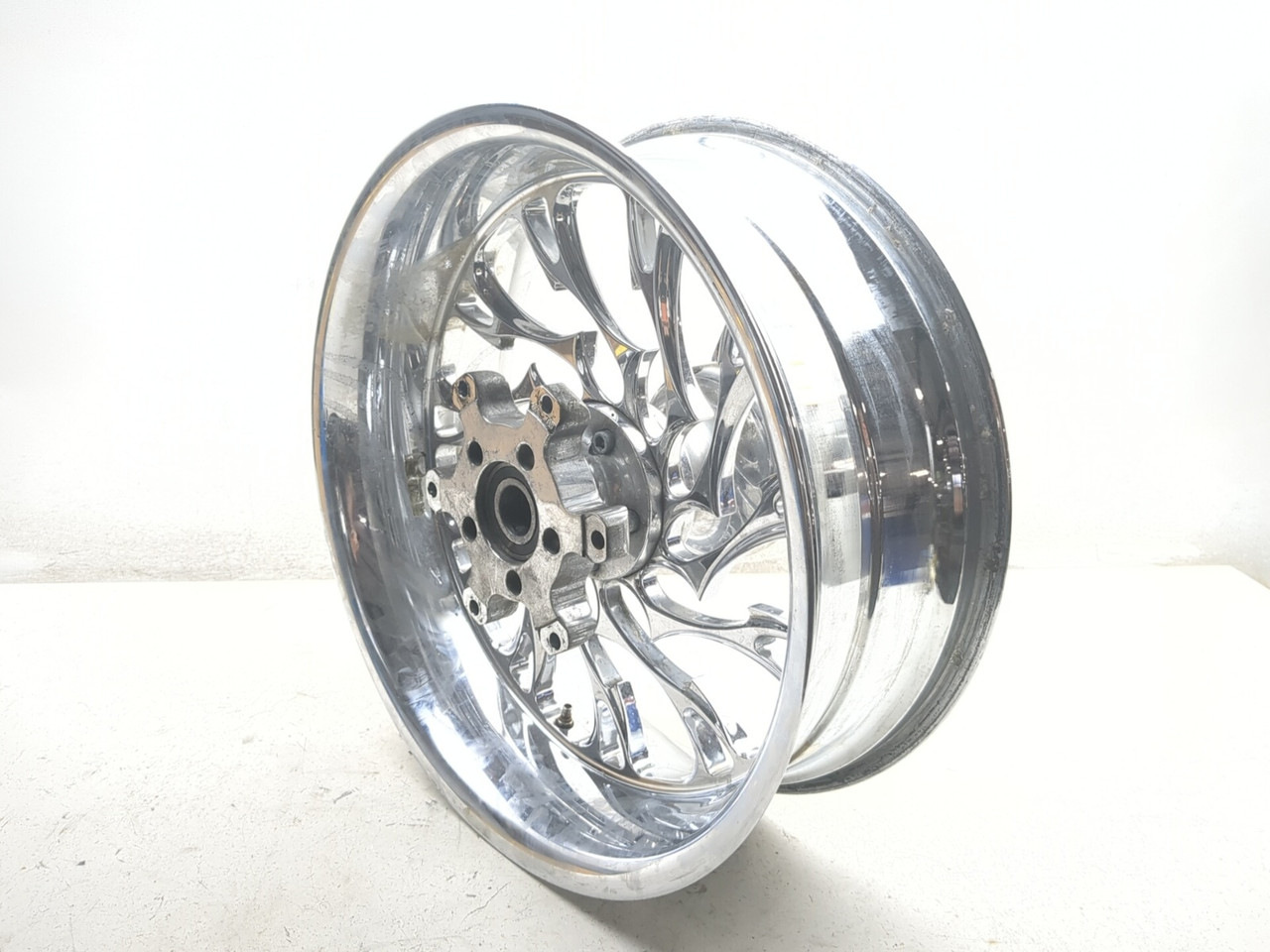 08-20 Suzuki Hayabusa GSX1300R Front 17x3.00 Rear 17X6.00 Wheel