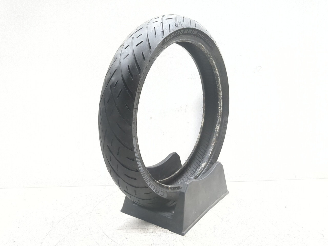 Metzeler Cruisetec Front Tire 120/70ZR19 - Sun Coast Cycle Sports