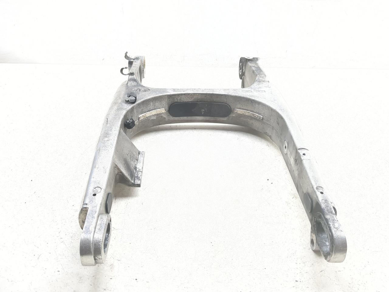 売却済 02-06 Harley-Davidson VROD VRSCA Rear Swingarm 48372-01 - Sun