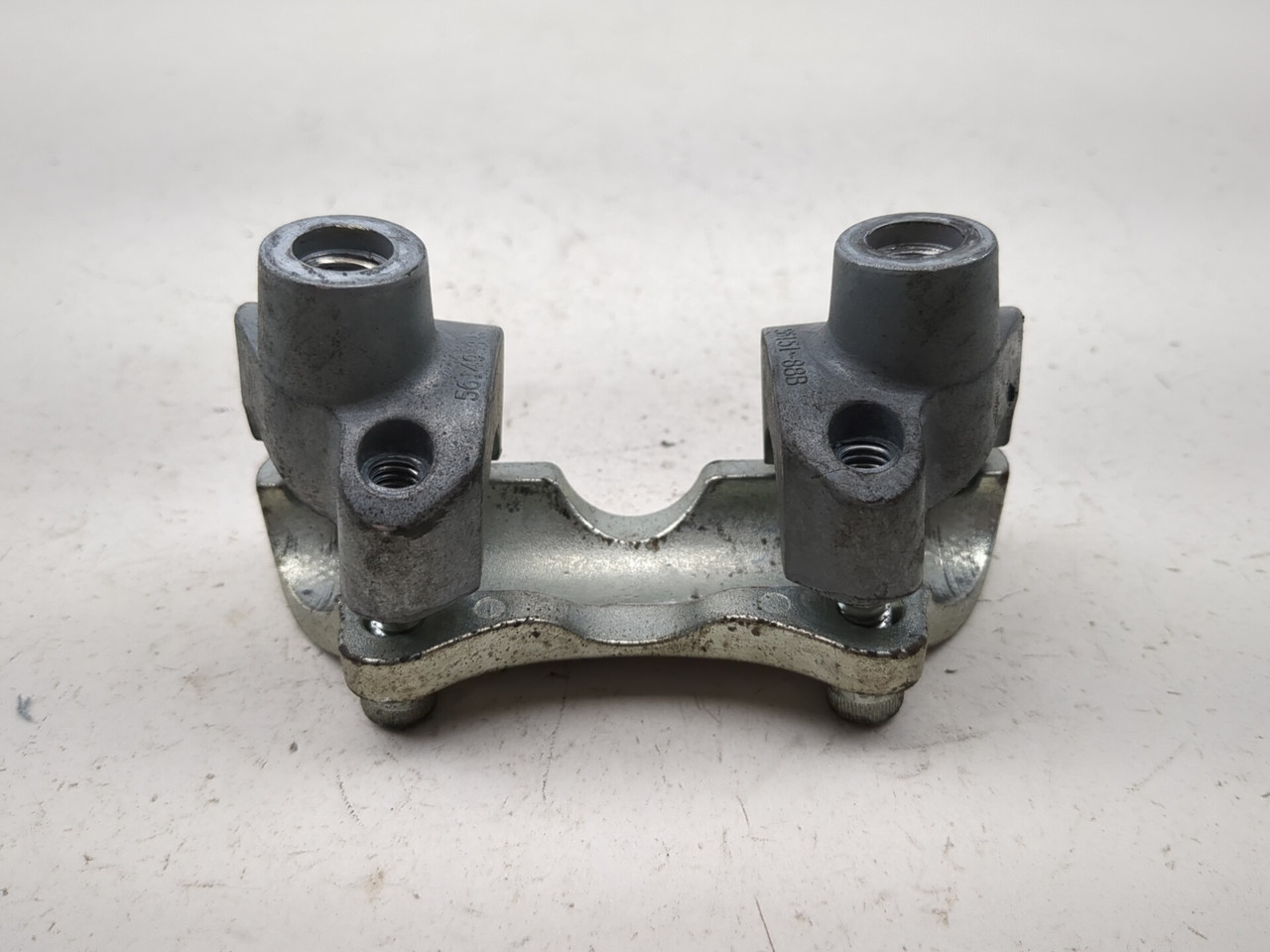 07-13 Harley Street Glide FLHX Front Handlebar Riser Clamp