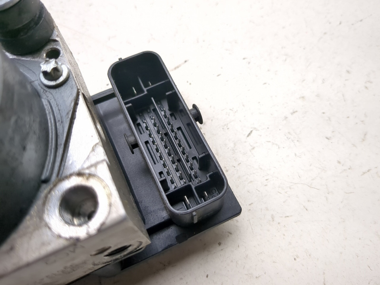10-18 Ducati Multistrada 1200 ABS Control Unit 54240252A - Sun
