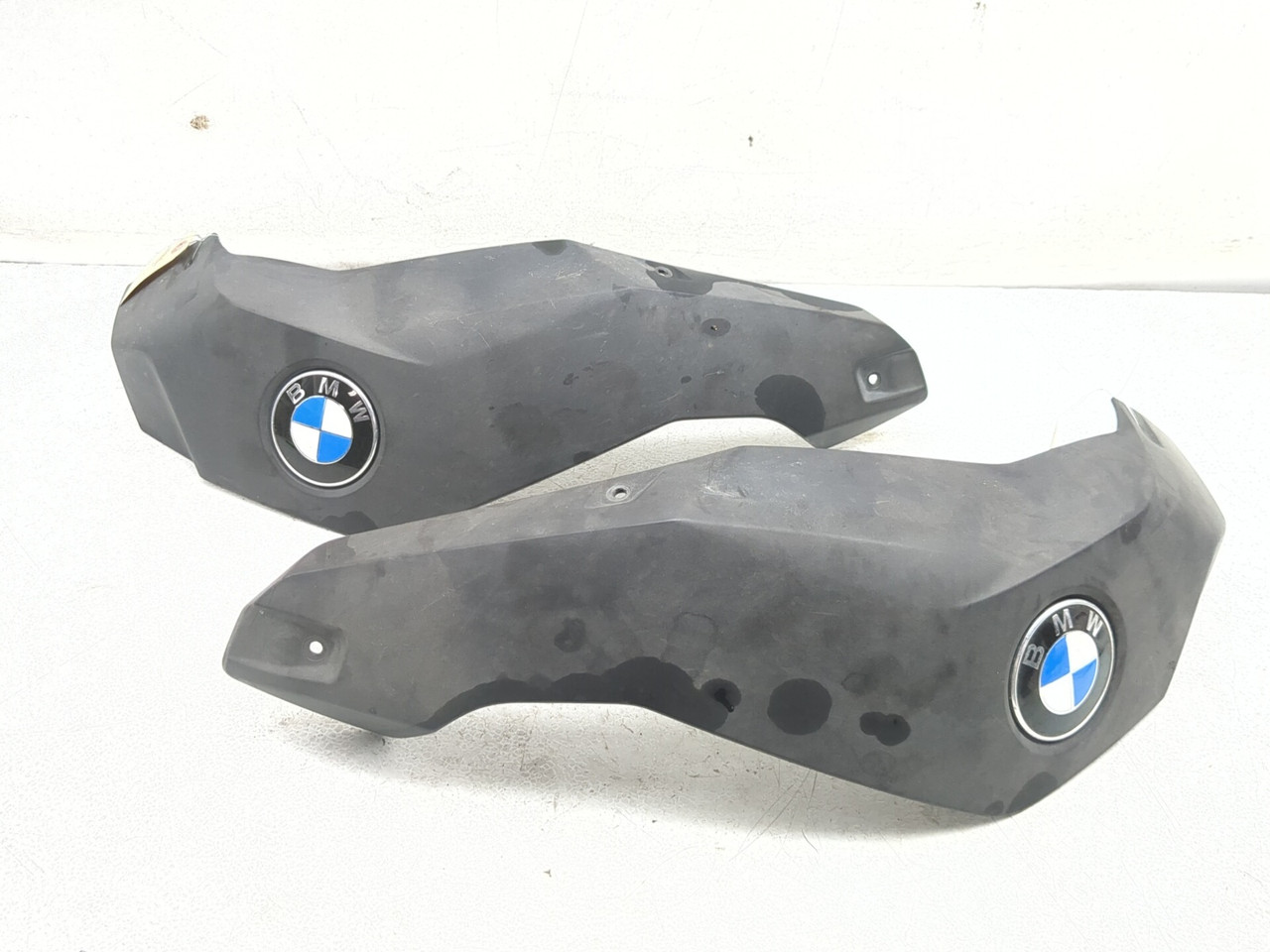 パーツ  R1200GS/Adventure Slip-On 09-13 BMW R1200GS Adventure Front Left Right Upper Side Panel Set