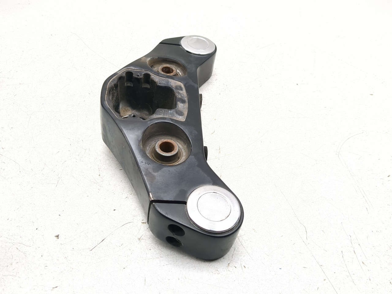 06-09 Victory Vegas 8 Ball Front Upper Triple Tree Clamp 5135825
