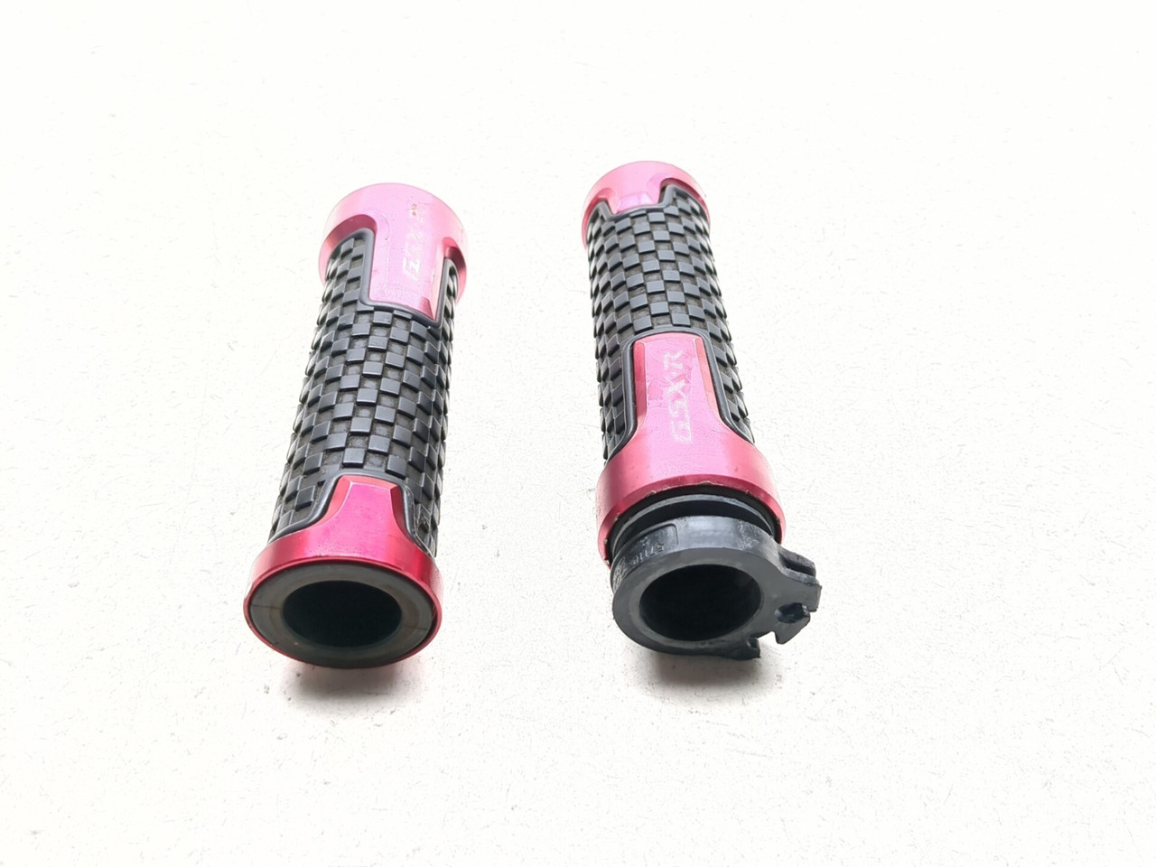 06-07 Suzuki GSXR 600 750 Front Left Right Handlebar Grip Set