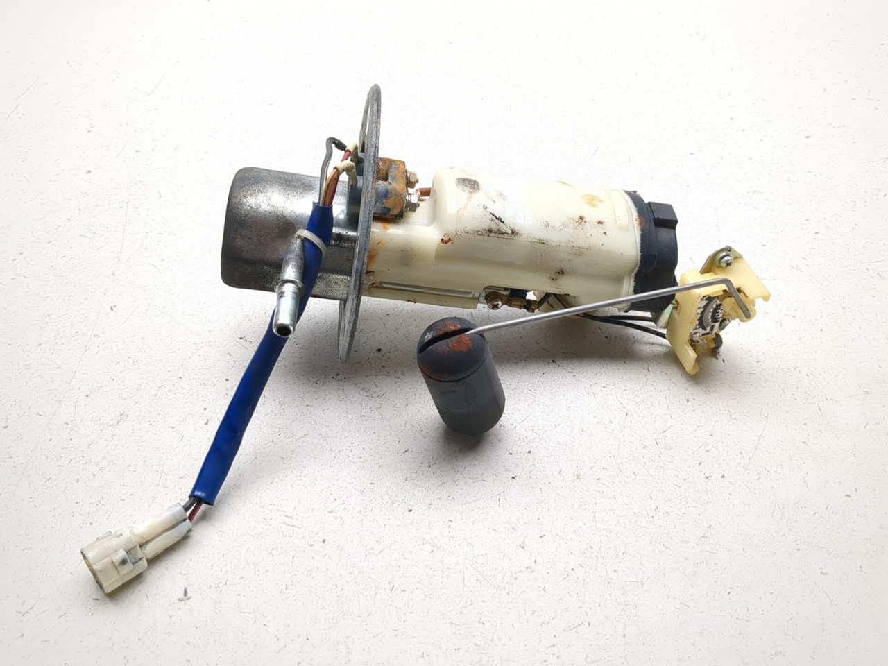 06-07 Suzuki GSXR 750 Fuel Pump Assembly 15100-01H00 - Sun Coast