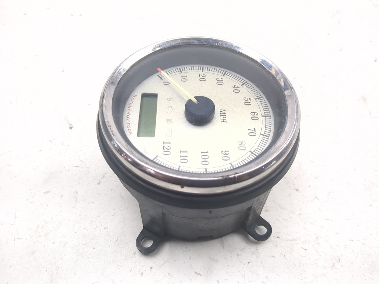 10-17 Harley FXDWG Dyna Wide Glide Front Speedometer Gauge 67478