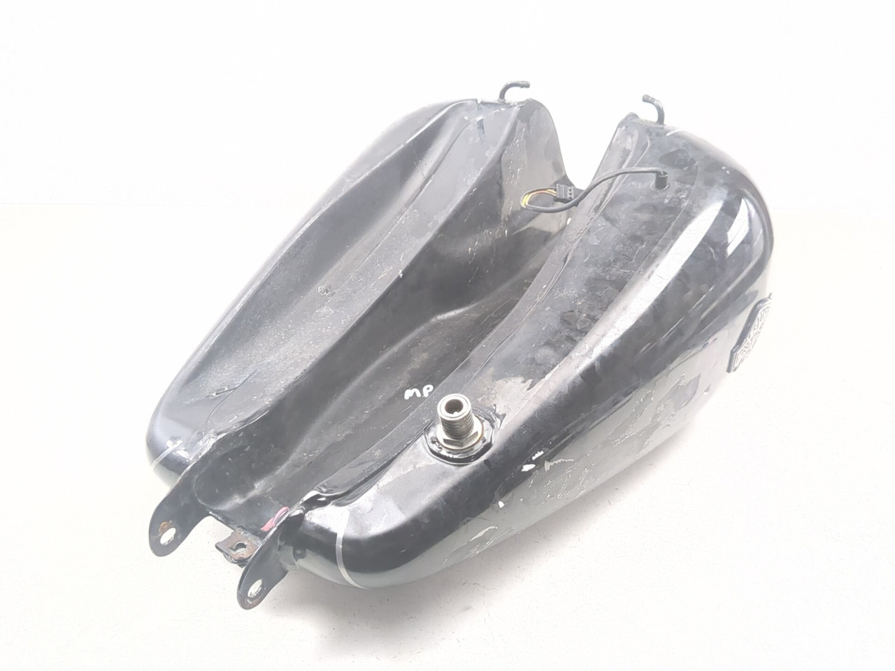 10-17 Harley FXDWG Dyna Wide Glide Gas Fuel Tank 61000707 - Sun