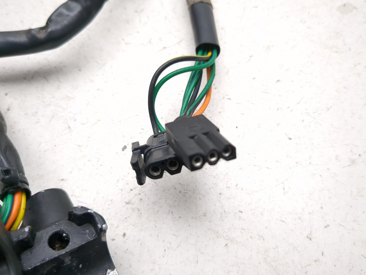 00-07 BMW F650 GS F650GS Front Right Handlebar Switch Button