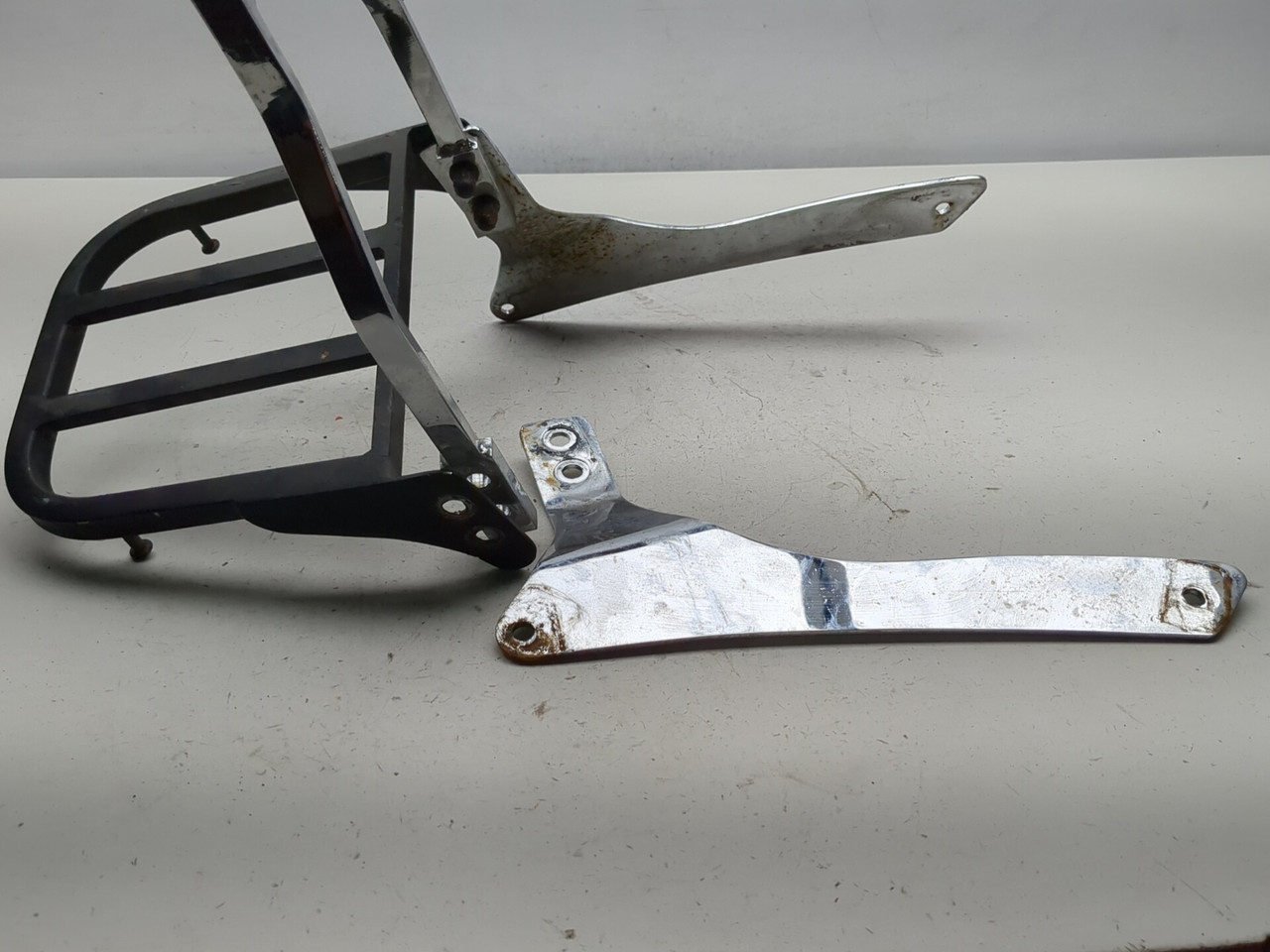 05-09 Suzuki VL1500 Boulevard C90 Rear Sissy Bar Luggage Rack