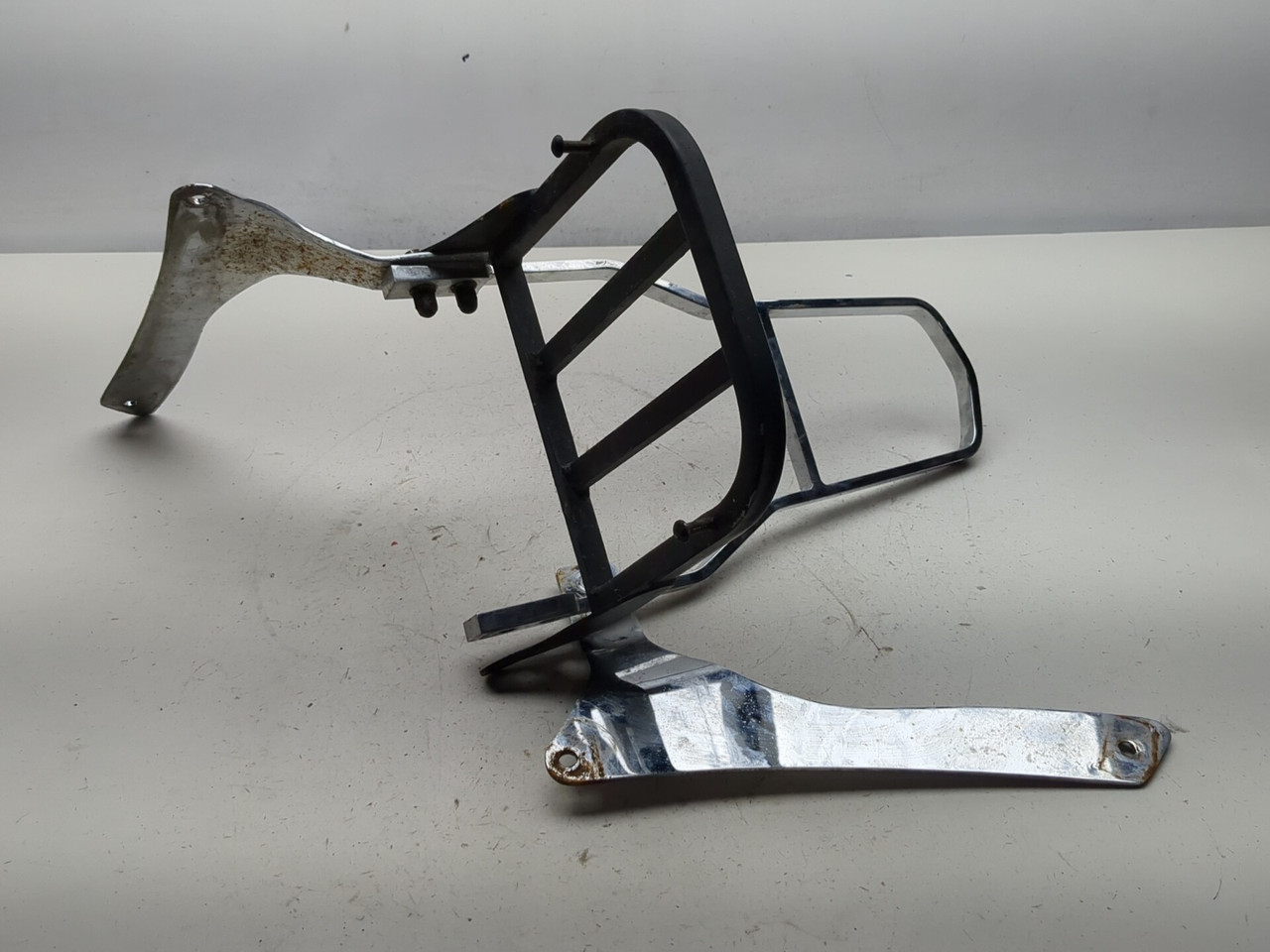 05-09 Suzuki VL1500 Boulevard C90 Rear Sissy Bar Luggage Rack