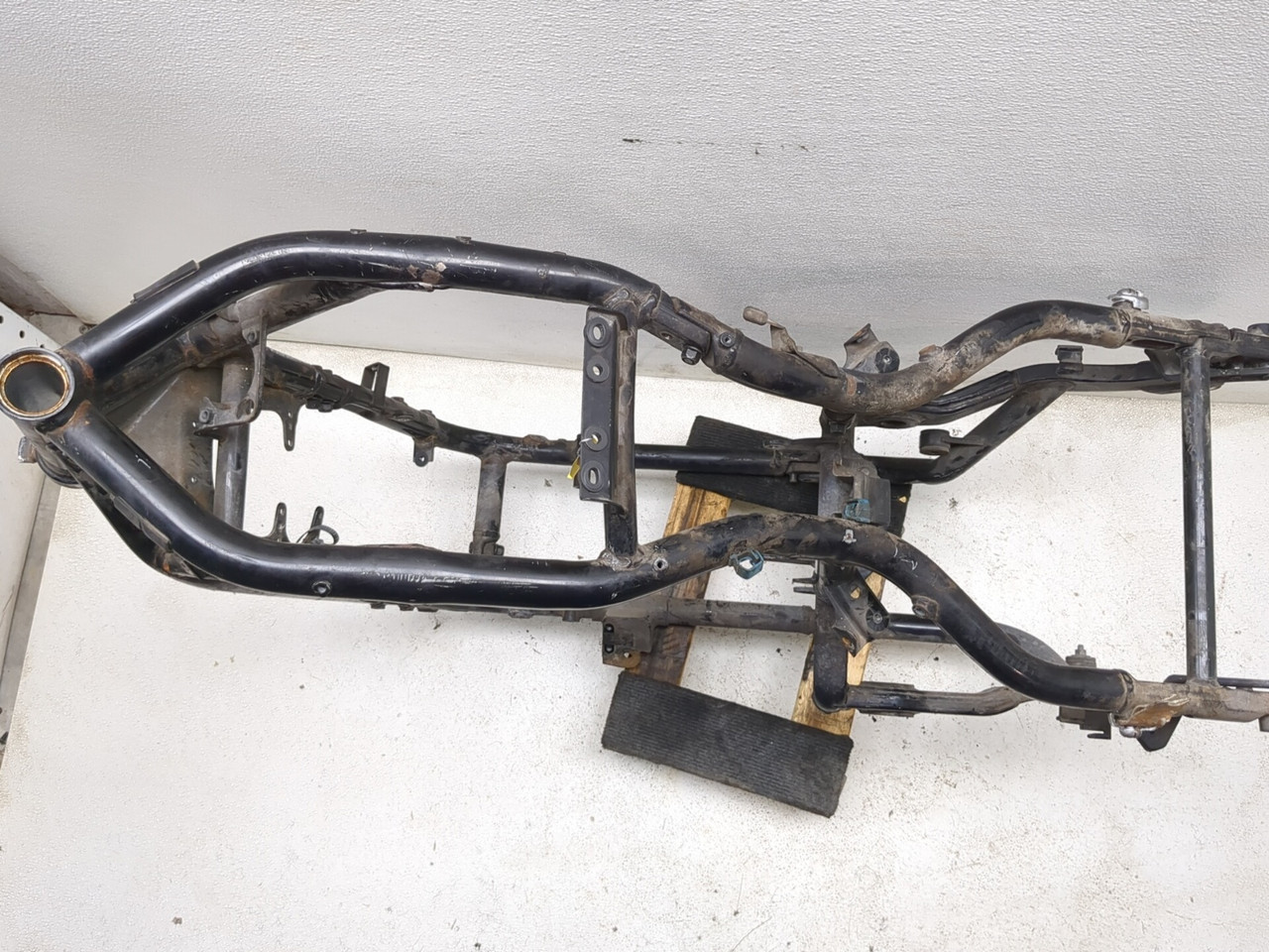 05-09 Suzuki VL1500 Boulevard C90 Main Frame Chassis STRAIGHT SLVG