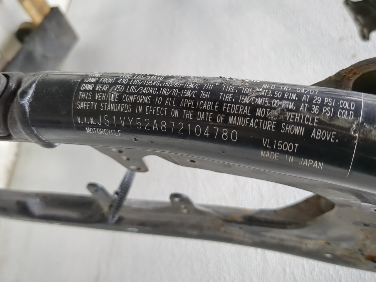 ノルジェ 05-09 Suzuki VL1500 Boulevard C90 Main Frame Chassis STRAIGHT SLVG