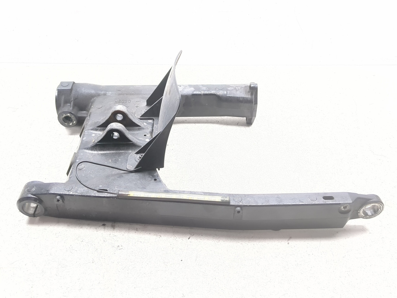 06-17 Suzuki VZR1800 M109R Boulevard Rear Swingarm - Sun Coast