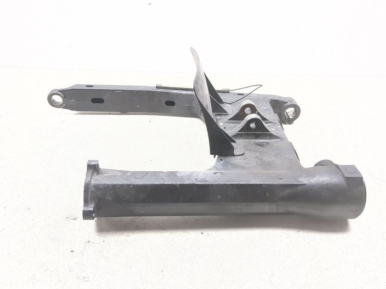 06-17 Suzuki VZR1800 M109R Boulevard Rear Swingarm - Sun Coast